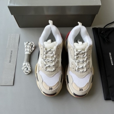 Balenciaga Sneakers